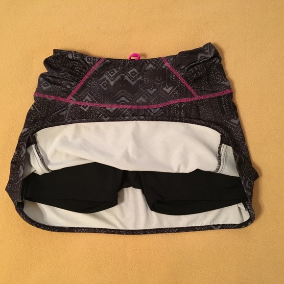 Skort - Picture 2 of 5